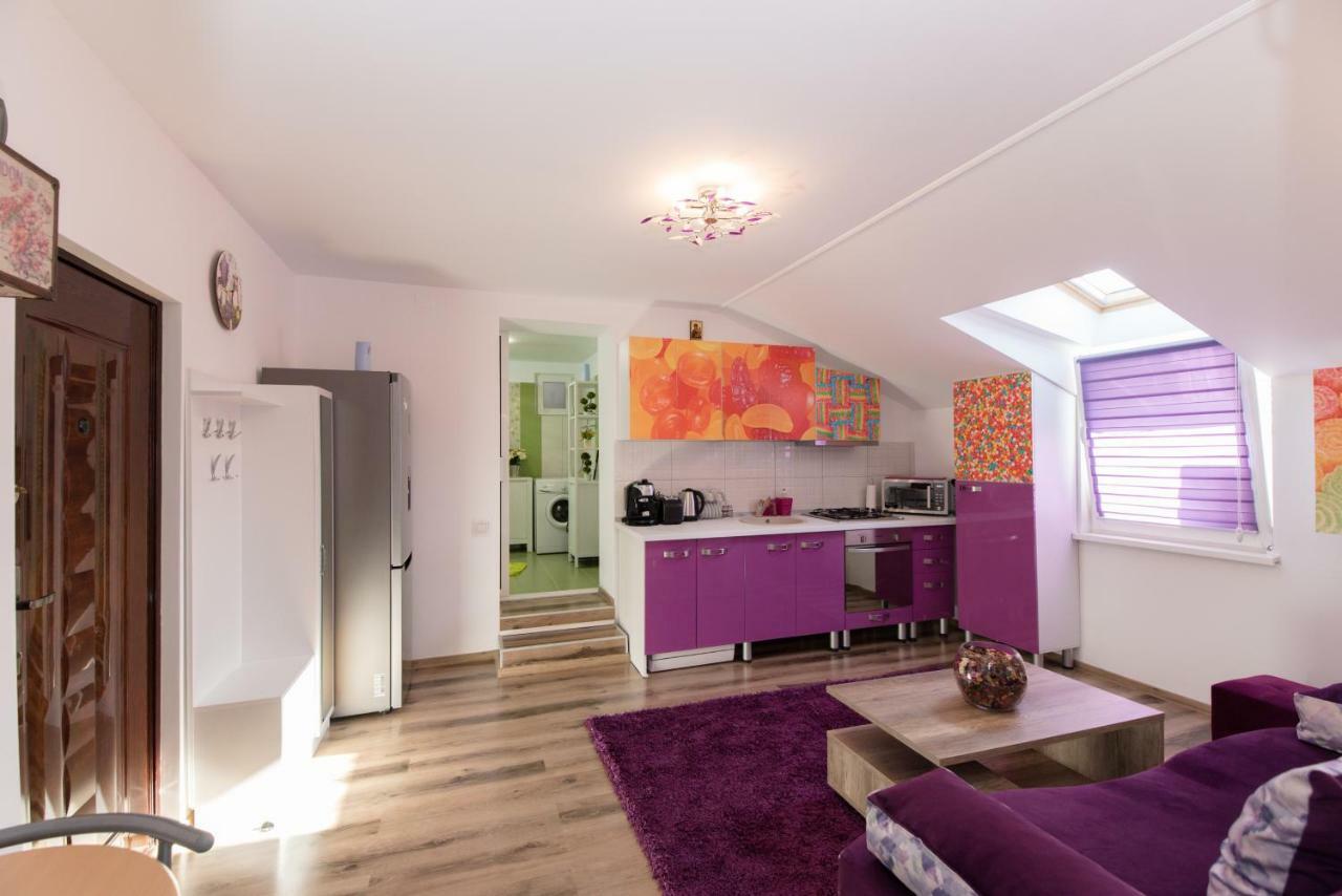 Queen Holiday Apartment Bucharest Luaran gambar