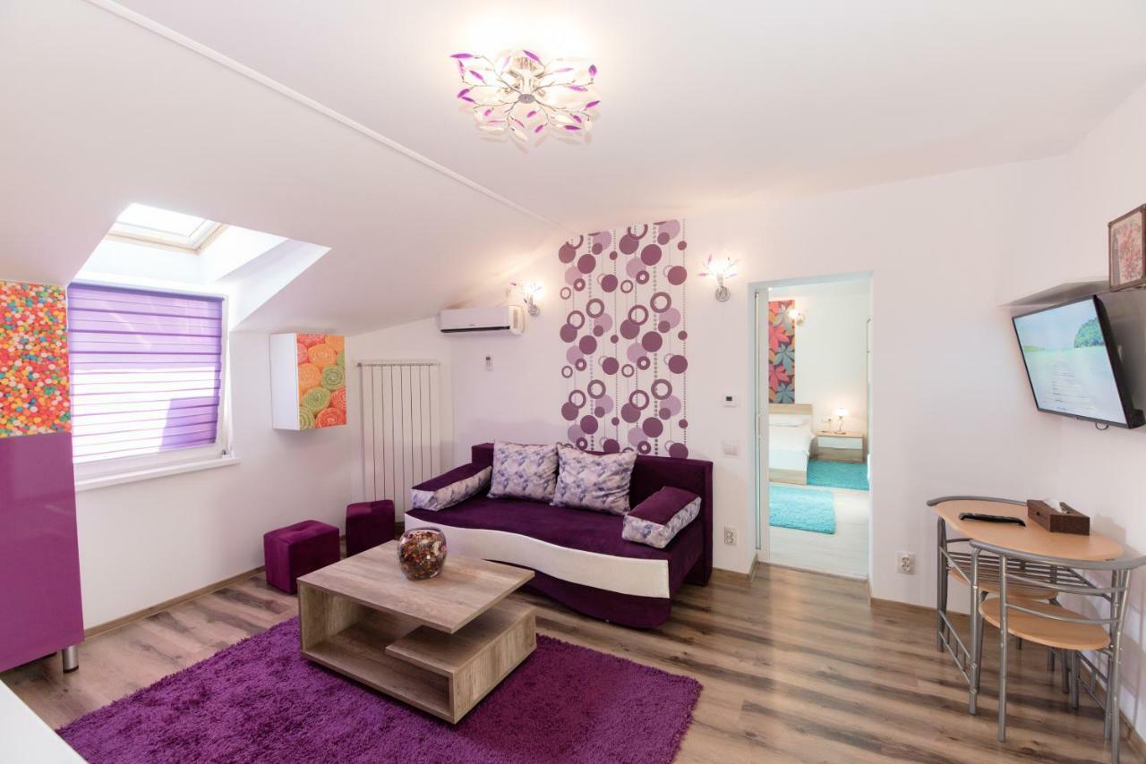 Queen Holiday Apartment Bucharest Luaran gambar